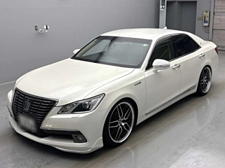 TOYOTA CROWN 2013