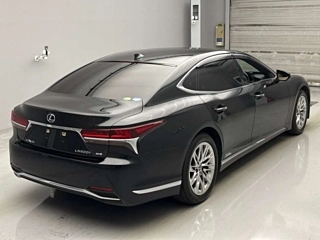 LEXUS LS 2020