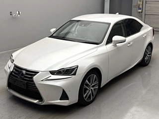 LEXUS IS 2018