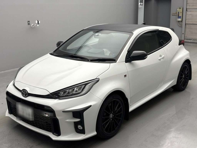 TOYOTA YARIS 2023