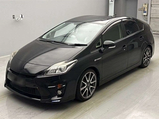 TOYOTA PRIUS 2015