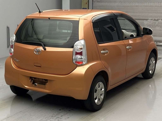 TOYOTA PASSO 2011