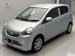 DAIHATSU MIRA E S 2012