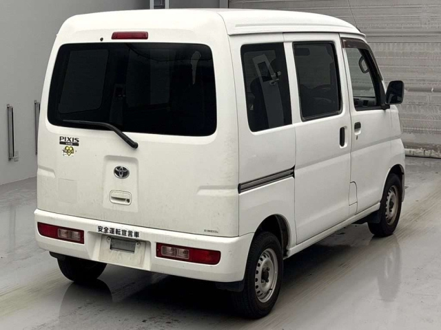 TOYOTA PIXIS VAN 2012