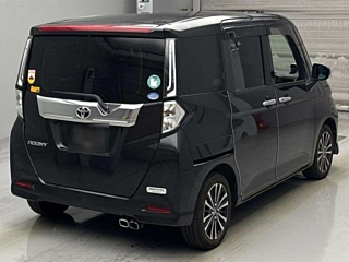 TOYOTA ROOMY 2020