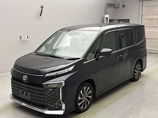 TOYOTA VOXY 2023