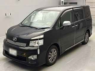 TOYOTA VOXY 2012
