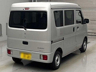 SUZUKI EVERY 2024
