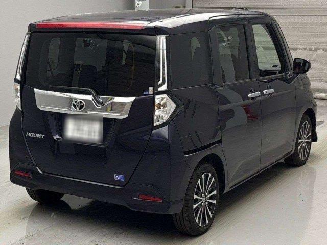 TOYOTA ROOMY 2025