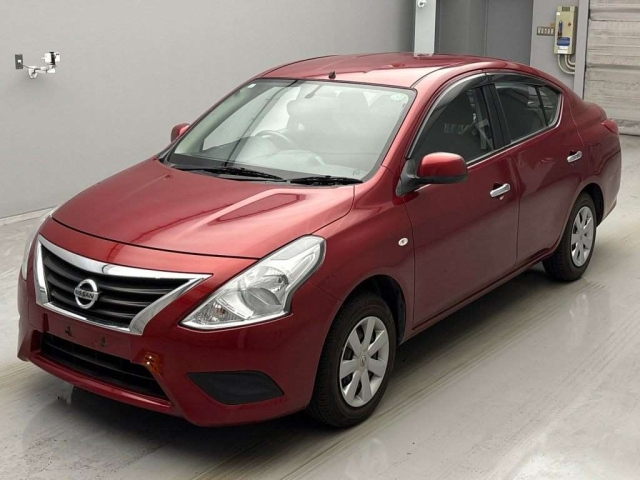 NISSAN LATIO 2015