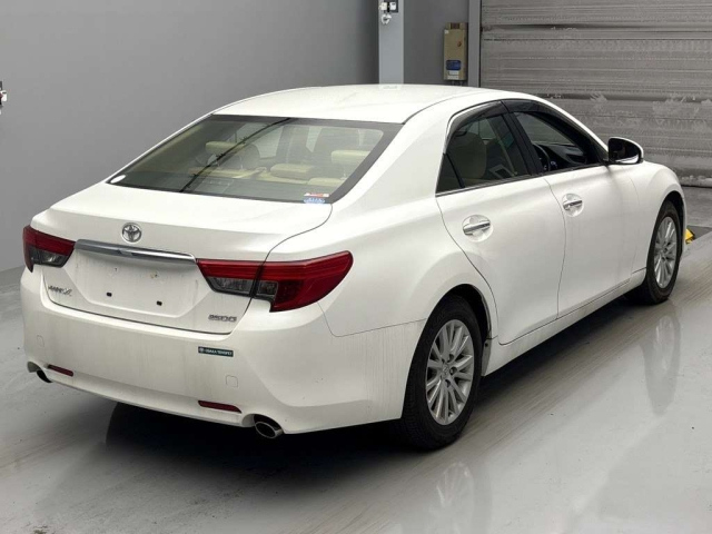 TOYOTA MARK X 2014