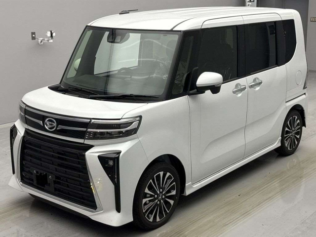 DAIHATSU TANTO 2024