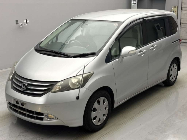 HONDA FREED 2008