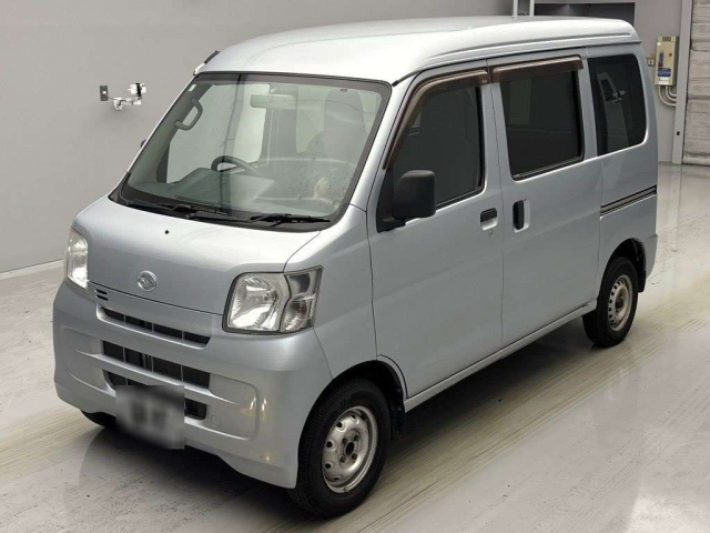DAIHATSU HIJET VAN 2013