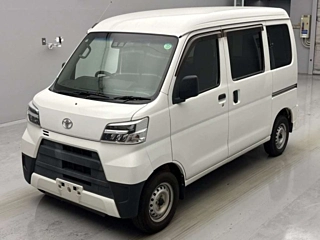 TOYOTA PIXIS VAN 2020