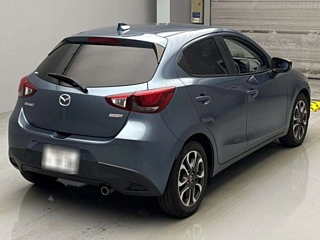 MAZDA DEMIO 2016