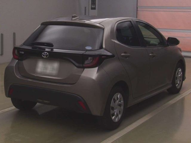 TOYOTA YARIS 2021