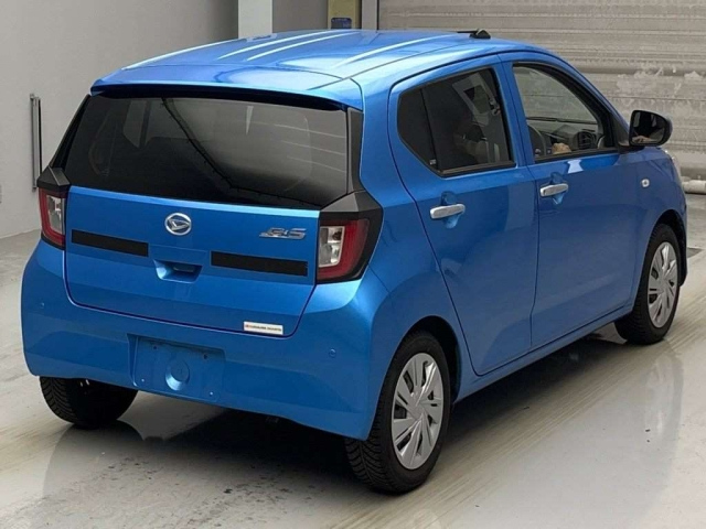 DAIHATSU MIRA E S 2022