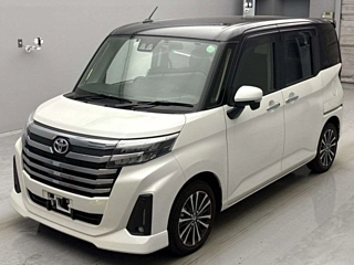 TOYOTA ROOMY 2022