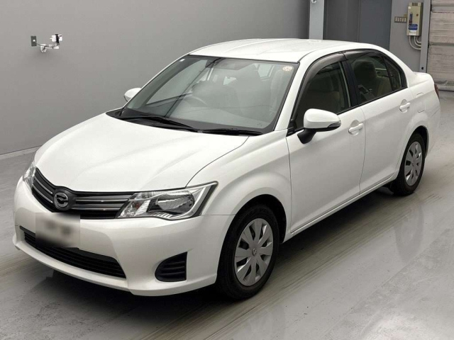 TOYOTA COROLLA AXIO 2015