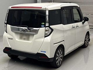 TOYOTA TANK 2018