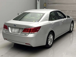 TOYOTA CROWN 2013