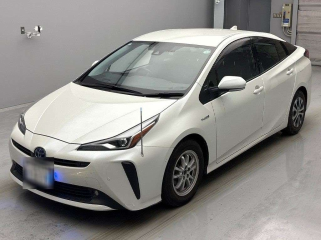 TOYOTA PRIUS 2019