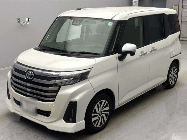 TOYOTA ROOMY 2021