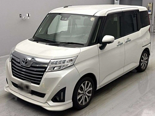 TOYOTA ROOMY 2020