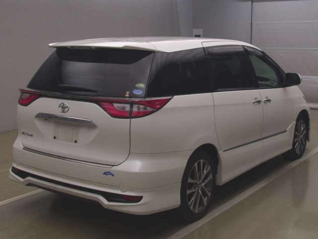 TOYOTA ESTIMA 2016