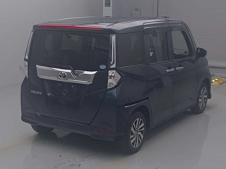 TOYOTA ROOMY 2021