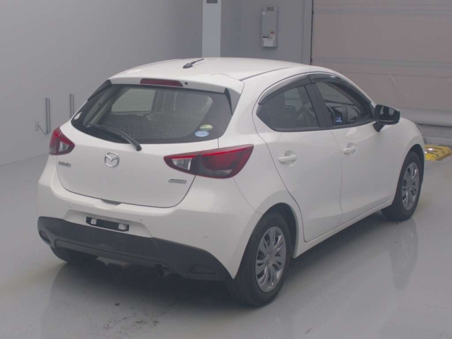 MAZDA DEMIO 2018