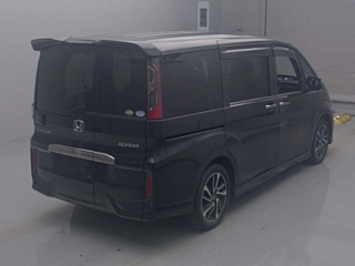 HONDA STEP WAGON 2016