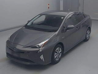 TOYOTA PRIUS 2016