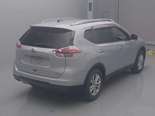 NISSAN X-TRAIL 2014