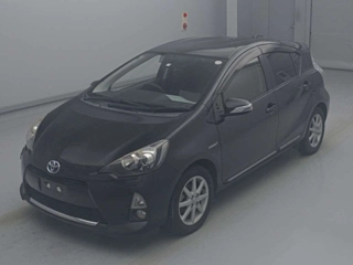 TOYOTA AQUA 2013