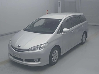 TOYOTA WISH 2017