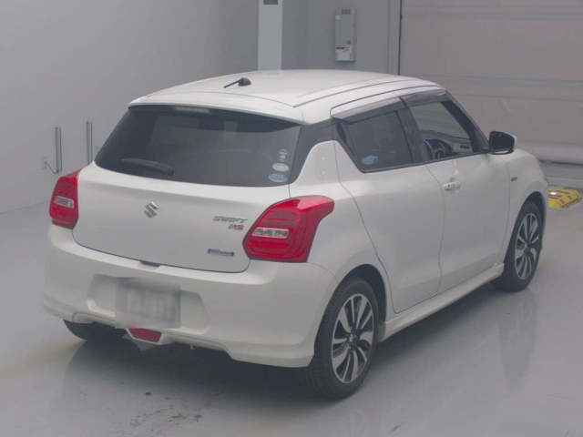SUZUKI SWIFT 2017