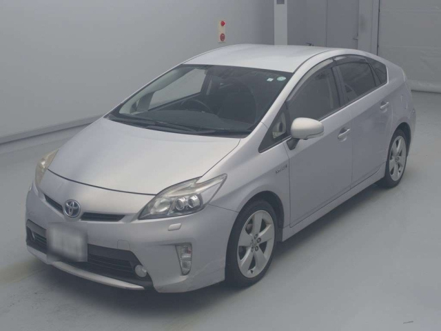 TOYOTA PRIUS 2013
