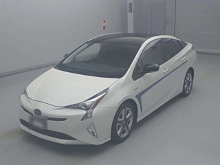 TOYOTA PRIUS 2018