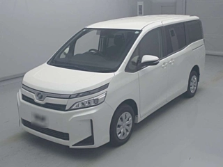 TOYOTA VOXY 2019