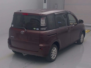 TOYOTA SIENTA 2014