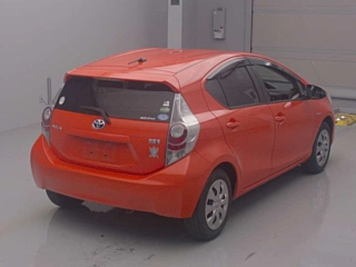 TOYOTA AQUA 2014