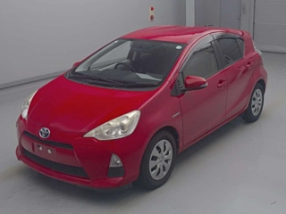 TOYOTA AQUA 2012
