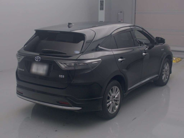 TOYOTA HARRIER 2014