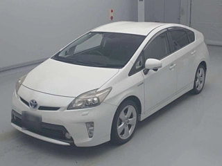 TOYOTA PRIUS 2012