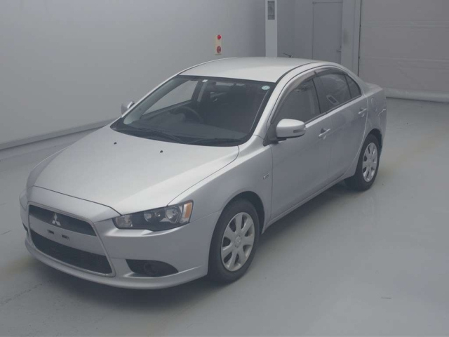 MITSUBISHI GALANT FORTIS 2014