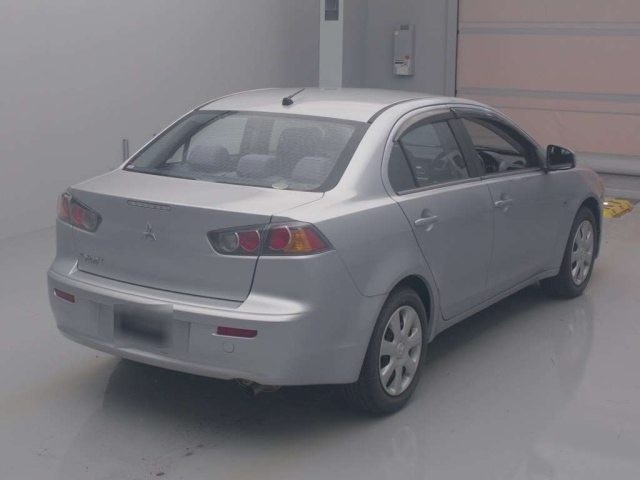 MITSUBISHI GALANT FORTIS 2014