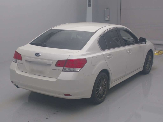 SUBARU LEGACY B4 2011