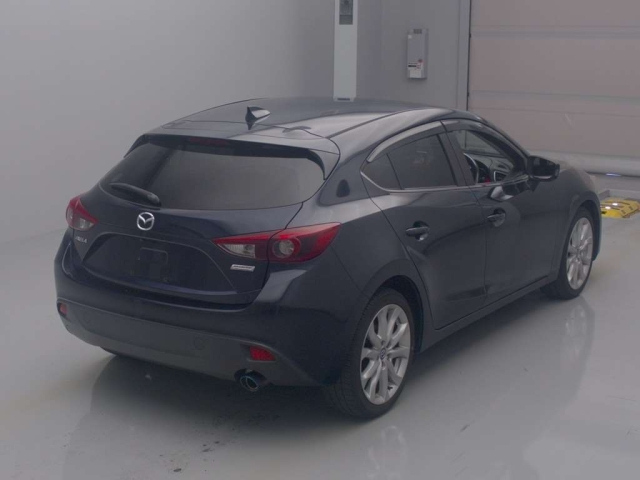 MAZDA AXELA 2015